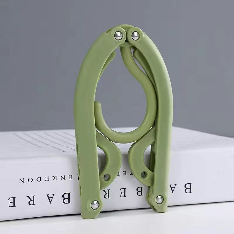 Multifunctional folding hanger