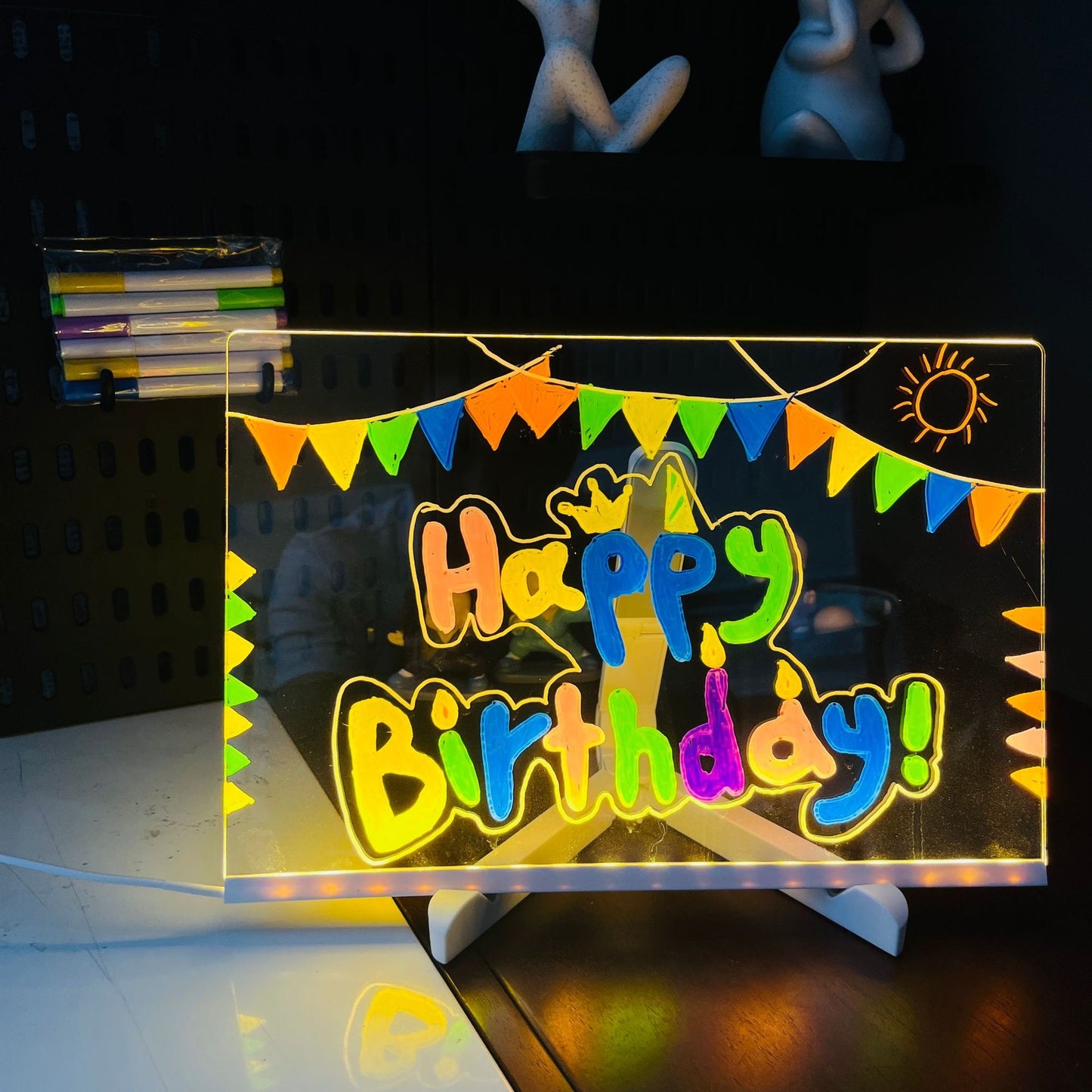 Hand-made DIY graffiti drawing board glows